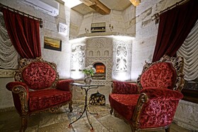 Maccan Cave Hotel