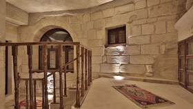 Maccan Cave Hotel