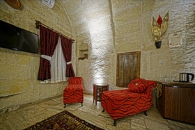 Maccan Cave Hotel