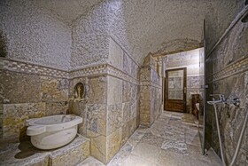 Maccan Cave Hotel