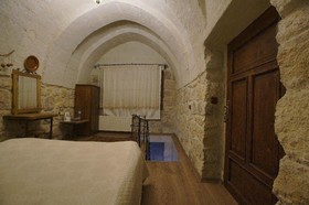 Maron Stone House