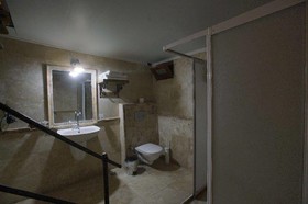 Maron Stone House