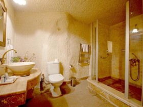 Miras Hotel