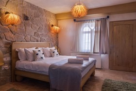 Naif Hotel