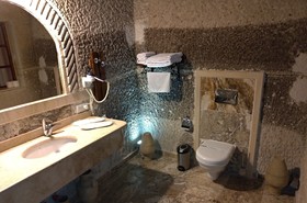 Osmanbey Cave House
