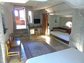 Osmanbey Cave House