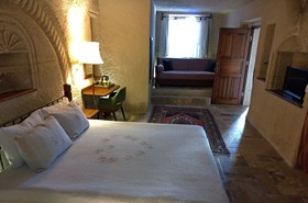 Osmanbey Cave House