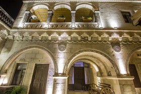 Roma Cave Suite Hotel