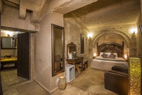 Roma Cave Suite Hotel