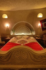 Safran Cave