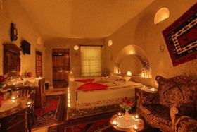 Safran Cave