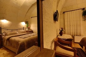 Safran Cave