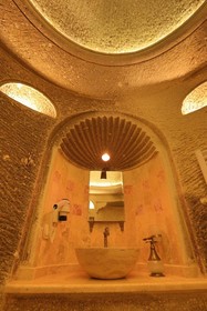 Safran Cave