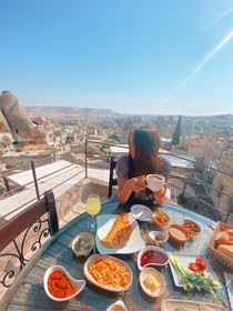 Sultan Cave Suites