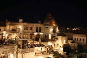 Sultan Cave Suites