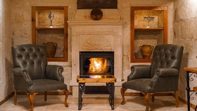 Sultan Cave Suites
