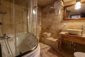 Sultan Cave Suites