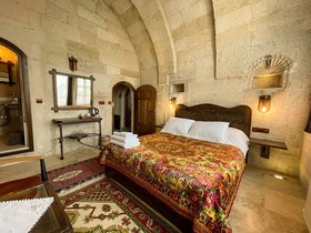 Takunya Cave Hotel