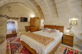 The Tulip Cave Suites