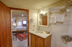 The Tulip Cave Suites