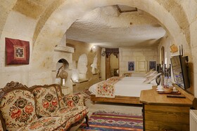 The Tulip Cave Suites
