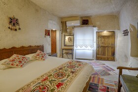 The Tulip Cave Suites