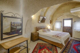 The Tulip Cave Suites