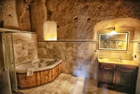 Travellers Cave - Traveller's