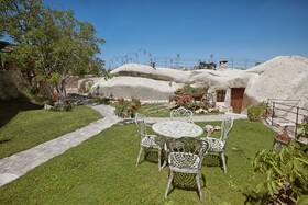 Travellers Cave - Traveller's