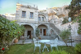 Travellers Cave - Traveller's