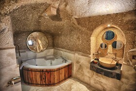 Travellers Cave - Traveller's