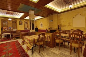 Walnut House