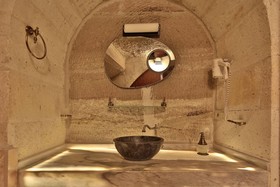 Walnut House