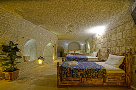Zeus Cave Suites