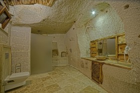 Zeus Cave Suites