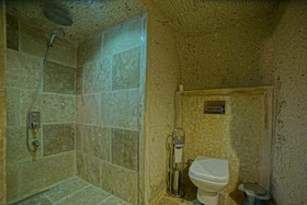 Zeus Cave Suites