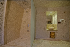 Zeus Cave Suites