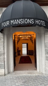 Four Mansions Hotel