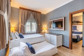 Mirada Del Lago Hotel