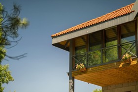 Sunolus Vineyardhouse