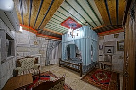 Alaturca House