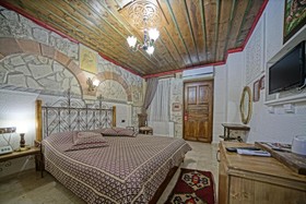 Alaturca House