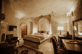 Alia Cave Hotel