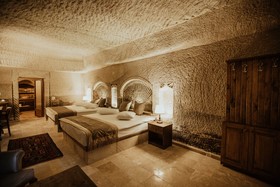 Alia Cave Hotel