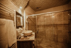 Alia Cave Hotel