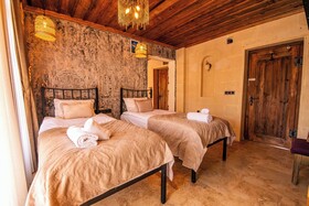 Alika Castle House