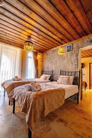 Alika Castle House
