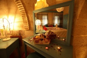 Anatelein Boutique Cave