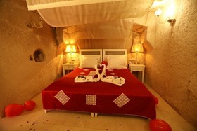 Anatelein Boutique Cave