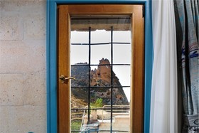 Anatelein Boutique Cave